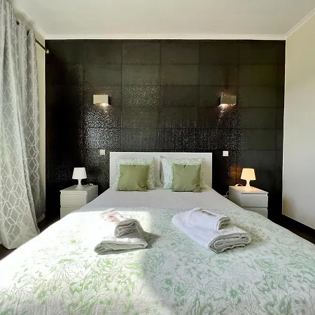 Apartment River View By Homing